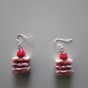 ICE CREAM SHAPED LADIES FASHION EARRINGS NEW